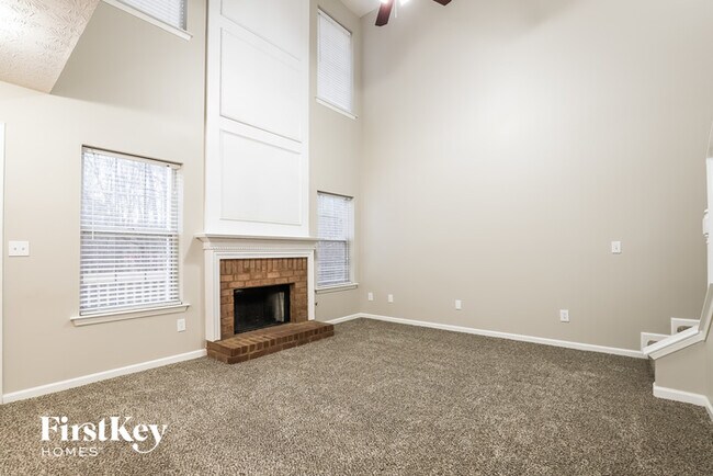 Foto del edificio - 4060 Plantation Mill Dr