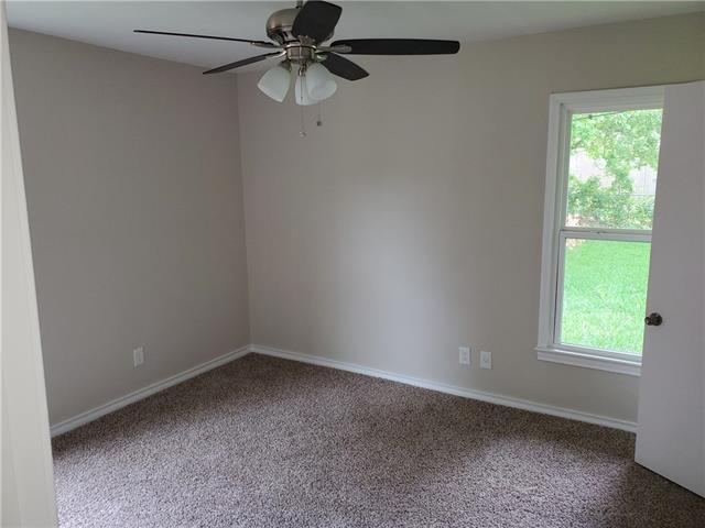 Building Photo - 2728 Oates Dr