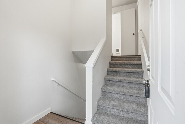 Building Photo - 10921 E 16th Ave