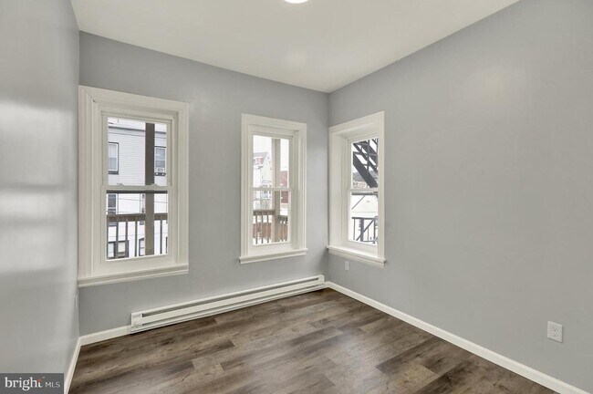 Foto del edificio - 1156 Franklin St