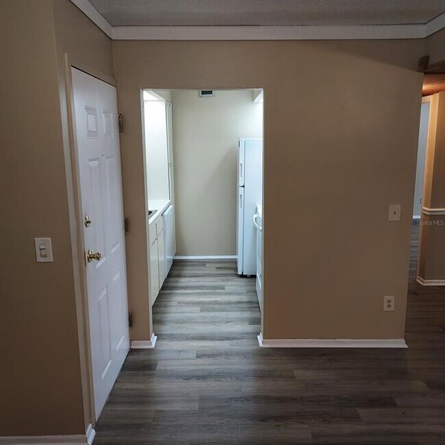 Building Photo - 4411 Shady Terrace Ln