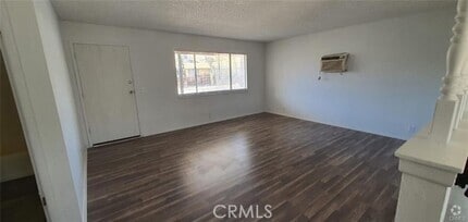 Building Photo - 20221 Zuni Rd