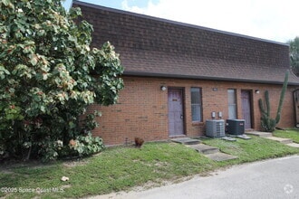 Building Photo - 3816 Overlook Dr