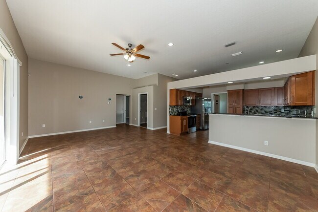 Foto del edificio - 4910 23rd St E