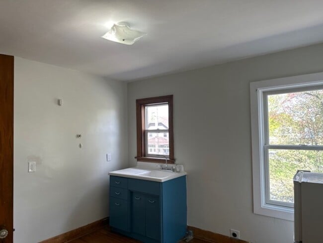 Building Photo - 4135 Jackman - Lease Only