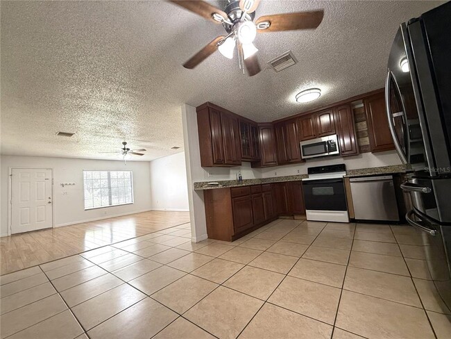 Foto del edificio - 2944 58th Ave N