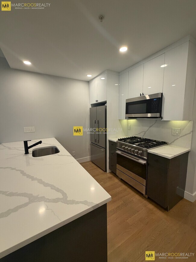 Foto del edificio - 535 Newbury St