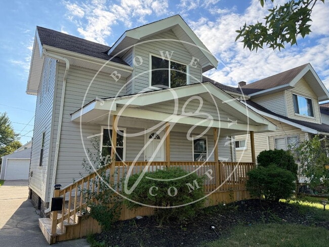 Building Photo - South Toledo  3-Bed Retreat with Spacious ...