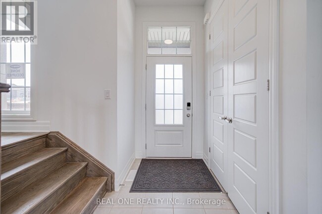Building Photo - 1204 Onyx Trl