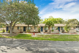 Building Photo - Lexford at Hobe Sound