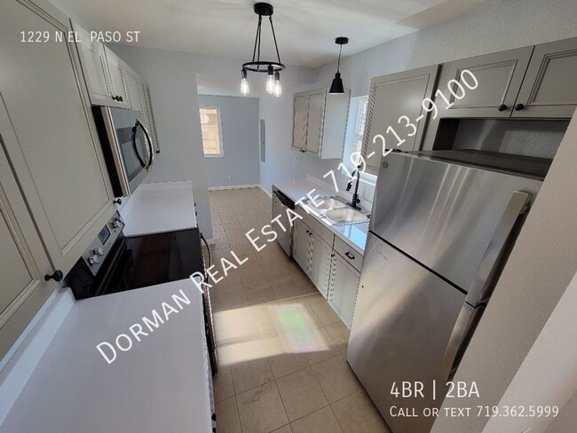 Building Photo - Recently remodeled rancher!