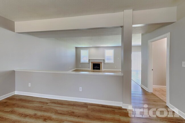 Foto del edificio - 5426 Basin Park Dr