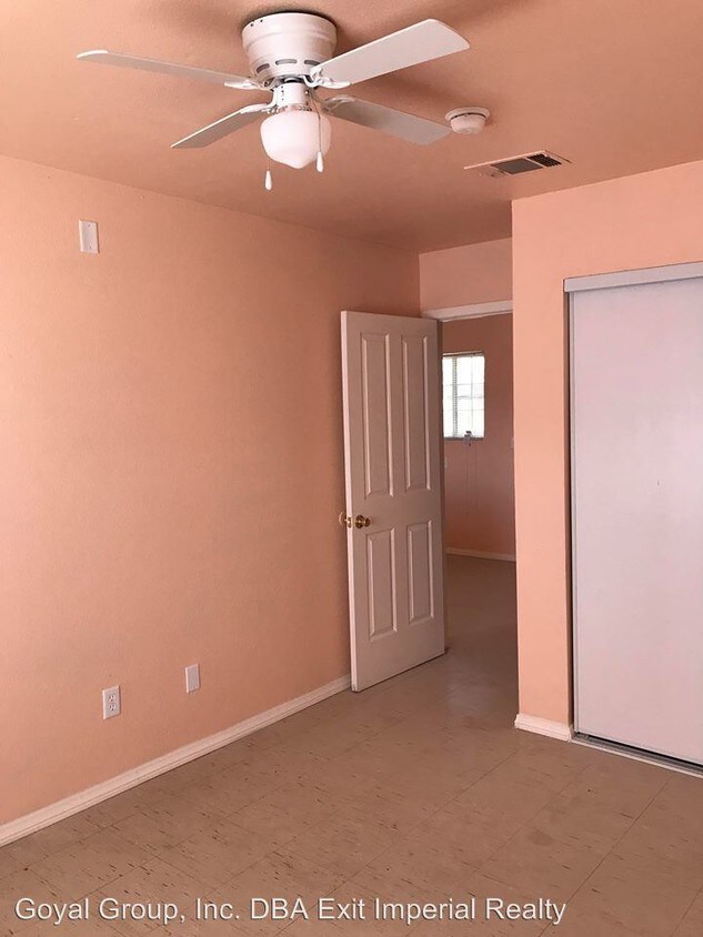 Foto principal - 228 N 7th St