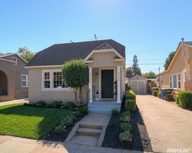 Stylishly Updated 2 Bed Home in Prime Midt... - Stylishly Updated 2 Bed Home in Prime Midt...