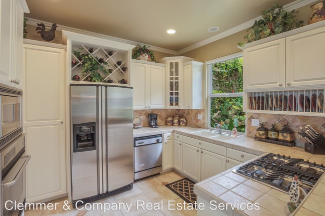 Building Photo - 3 br, 2.5 bath House - 1323 Costa Del Sol