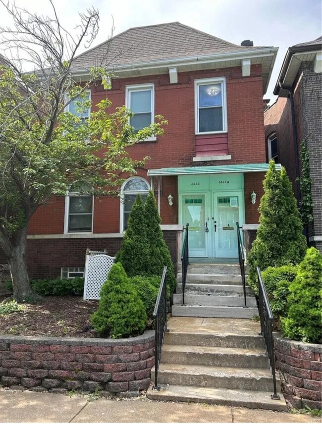 Building Photo - 3442 Arsenal St