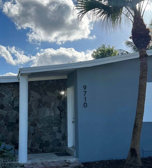Building Photo - 9700 SW 161st St