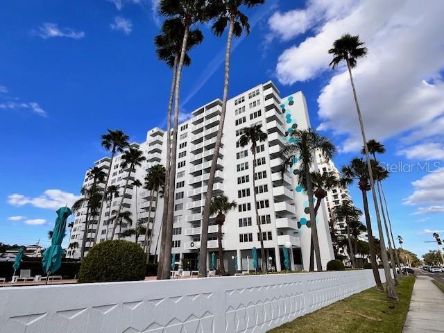 Foto principal - 2401 Bayshore Blvd