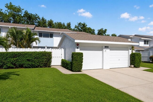 Building Photo - 6497 Cape Hatteras Way NE