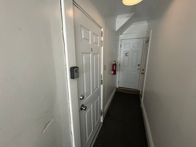 Foto del edificio - 1939 Crafton Blvd