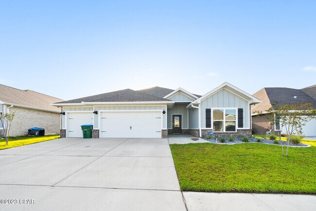Foto del edificio - 4706 Rosemary St