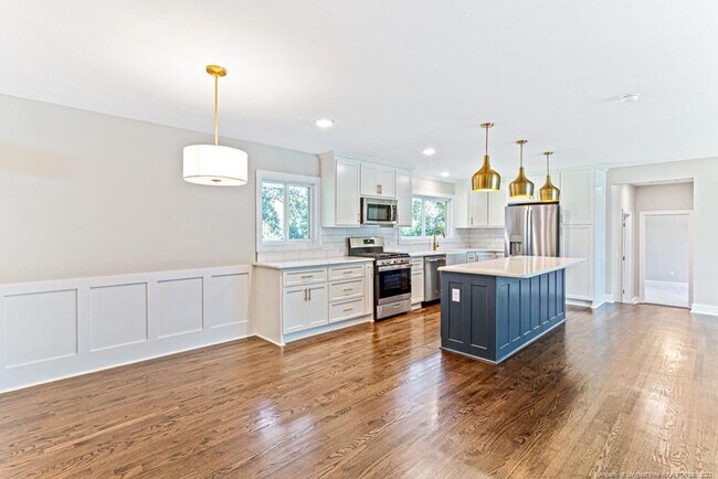 Building Photo - 315 Westview Drive (Pets Considered)Availa...