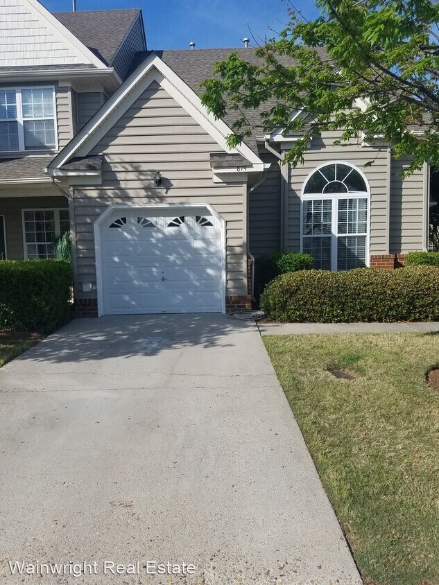 Primary Photo - 3 br, 2.5 bath House - 874 Hunley Drive