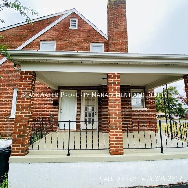 Building Photo - 5604 White Oak Dr