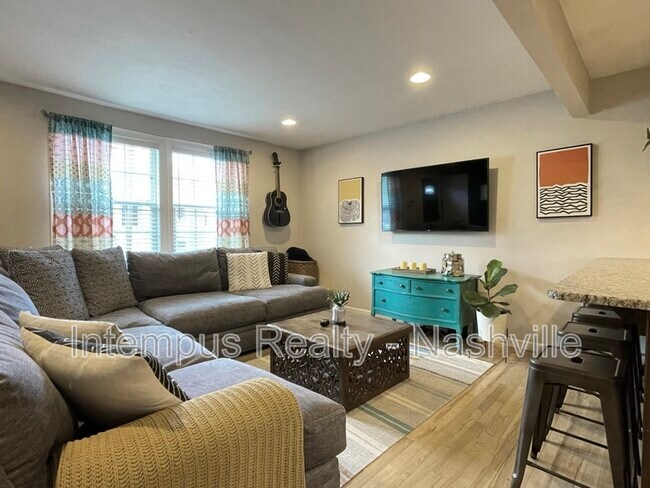 Foto del edificio - 120 Lucile St