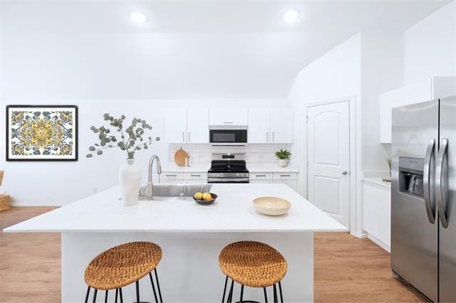 Foto del edificio - 230 Woodlands Blvd