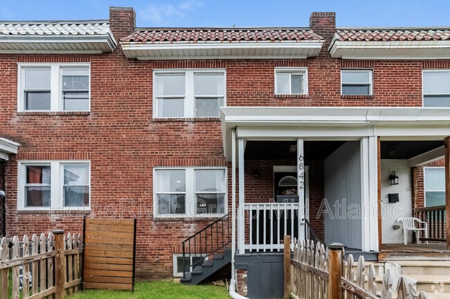 Building Photo - 6842 Dunbar Rd