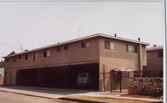 Foto del edificio - 12255 Vanowen St