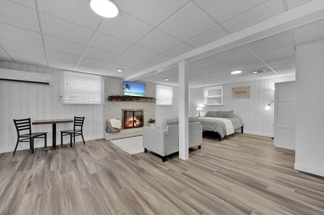 Foto del edificio - 2151 Thoroughbred Ln