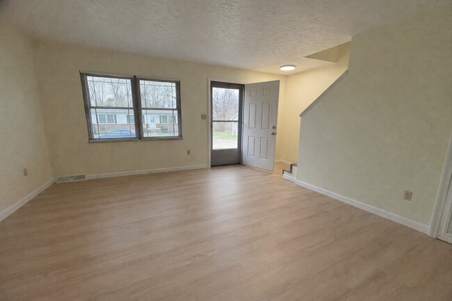 Foto del edificio - 526 Broadway Ave