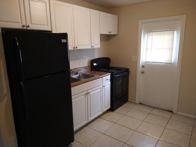 Building Photo - 5549 59th Way N