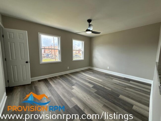 Building Photo - 309 52nd St