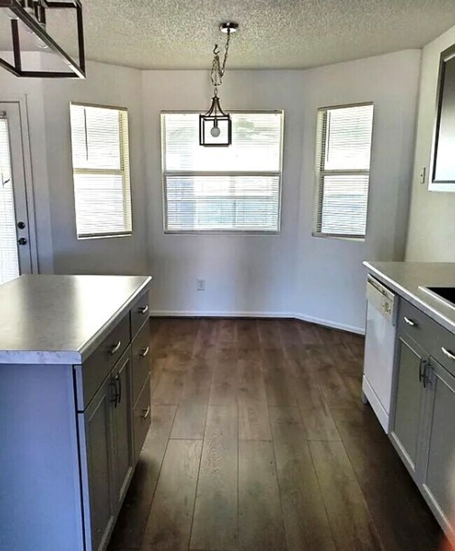 Foto del edificio - 4bd/2.5ba in Killeen Tx