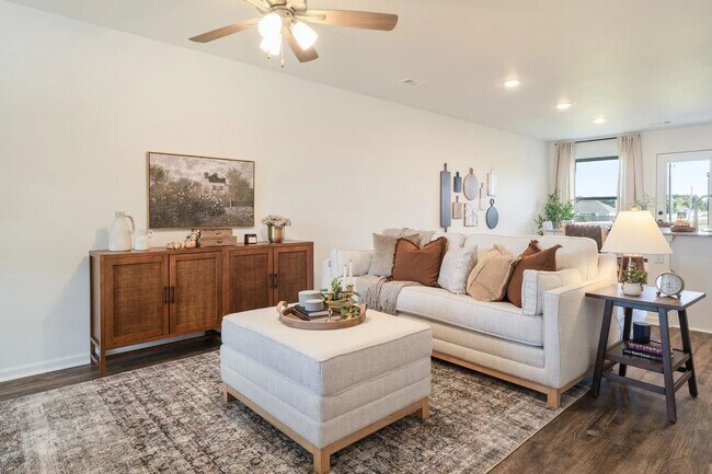 Foto del edificio - New Beginnings Start At AMRR: 4 BED/ 2 BATH IN DECATUR ISD