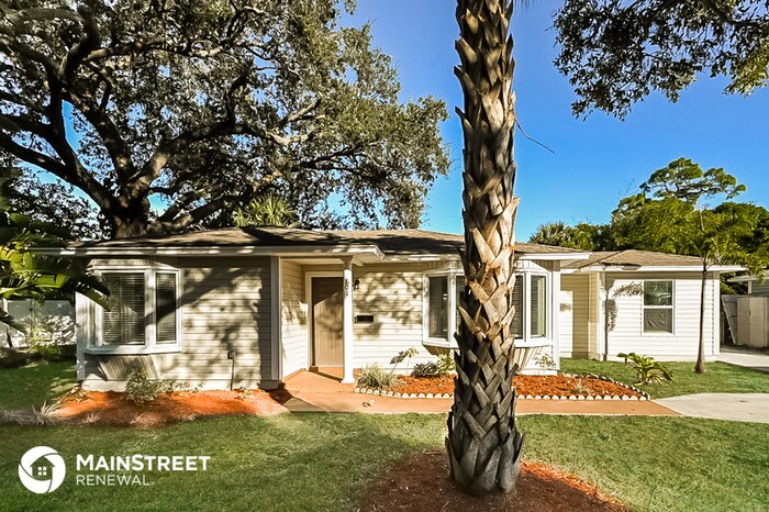 Foto principal - 801 75th St N