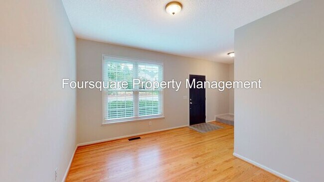 Foto del edificio - Single Family Home | Large Back Deck | Fen...