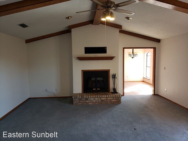 Building Photo - 3 br, 2 bath House - 404 Monticello Parkway