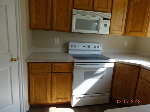 Foto del edificio - 1932 N 810 W