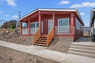 Building Photo - 204 S Sheridan St