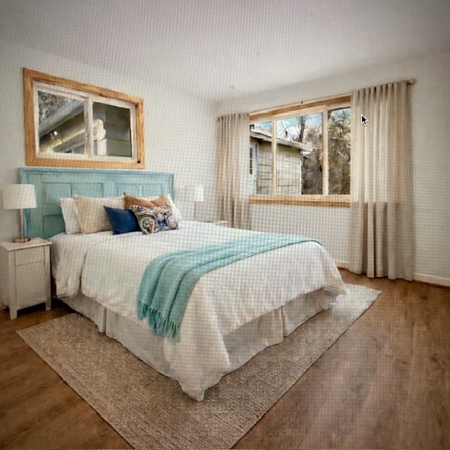 Southern Exposure and queen size bed - 719 Hanshaw Rd