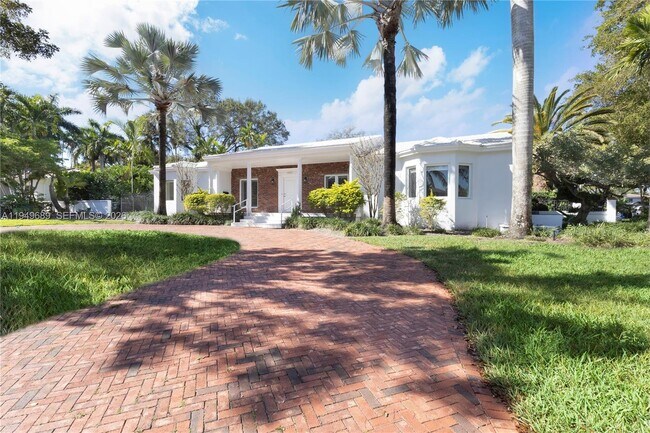 Building Photo - 4404 Alhambra Cir