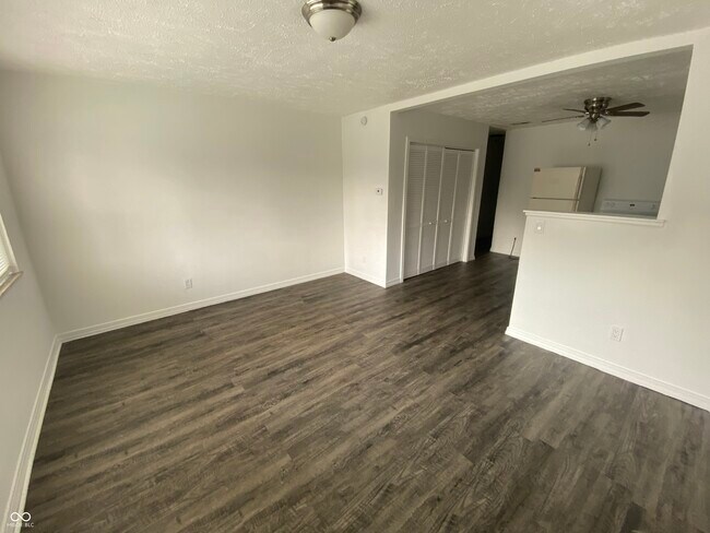 Foto del edificio - 621 N Oxford St