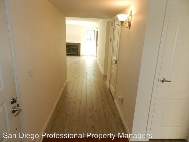 Foto del edificio - 12031 Alta Carmel Ct