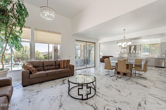Building Photo - 11525 E Desert Willow Dr
