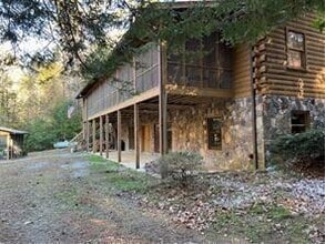 Building Photo - 1060 Horseshoe Bend Rd