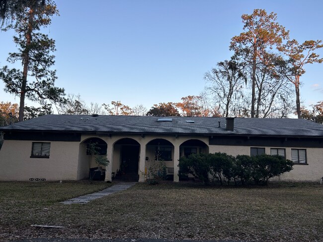 Foto del edificio - 745 NW 18th St